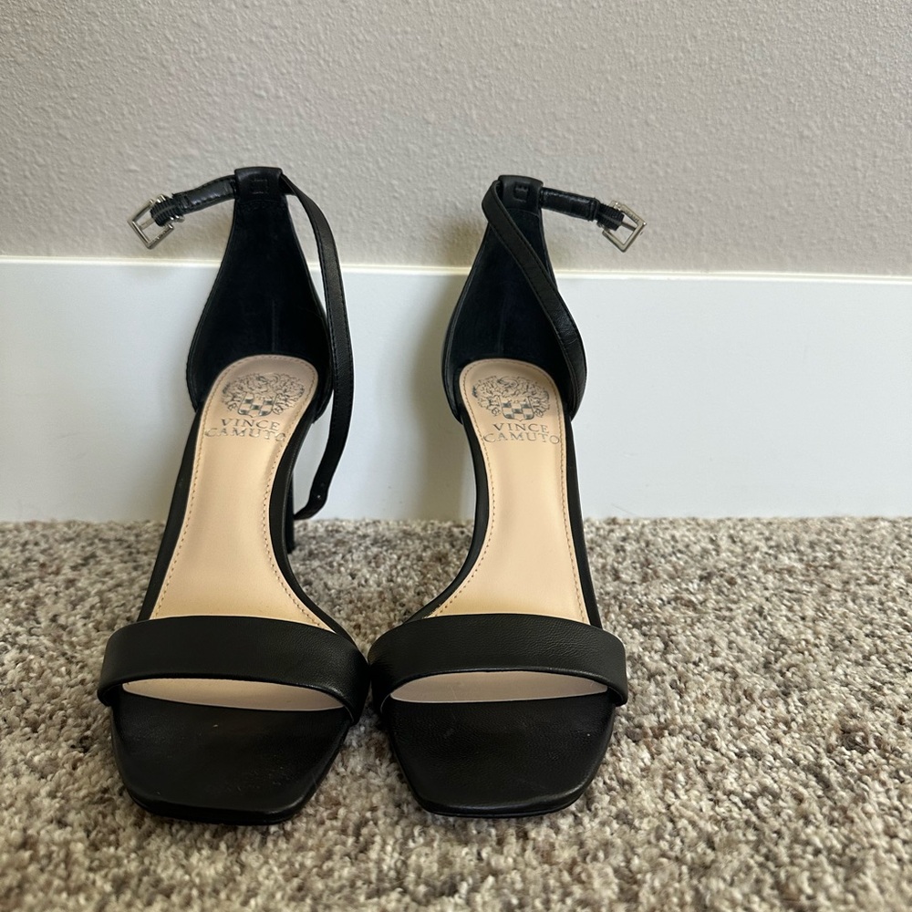 Vince Camuto Saparenda 2 Sandal